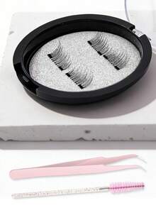 1 Pair Magnetic False Eyelashes, Half-Piece Design, No Glue Needed, Short Magnetic Lashes, Natural Cat Eye Effect, Reusable, Suitable For People With Droopy Eyelids, Suitable For Makeup Bloggers, Suitable For Weddings, Music Festivals And Other Occasions - Black - View 5