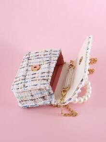 1pc Mini Kids Beaded Handbag With Pearl Trim And Bow Decor, Striped PU Material, Flap Closure, Fashionable One Shoulder Crossbody Bag, Casual Snack Coin Purse For Girls, Suitable For Holidays And Daily Use - White - View 4