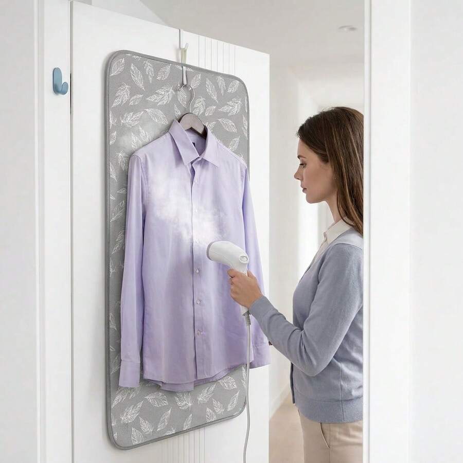 Miếng lót ủi in họa tiết gấp gọn di động, phù hợp cho công tác và dùng tại nhà, cầm tay và treo đa năng, tiết kiệm không gian, thay thế bàn ủi truyền thống, quà tặng ngày lễ lý tưởng