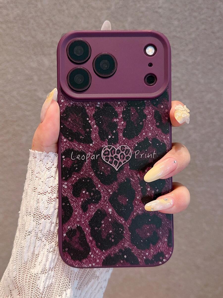 Fashion Dopamine Cherry Red Leopard Print Heart Phone Case Compatible With IPhone 18 Pro Max/18 Pro/18/17 Pro Max/17 Pro/17/16 Pro Max/16/16 Pro/16 Plus/15/15 Pro Max/15 Pro/15 Plus/11/12/13/14 Pro Max/12 Pro/12 Pro Max/13 Pro/13 Pro Max/7 Plus/14 Pro/14 Pro Max/14 Plus Soft Protective Cover Luxury