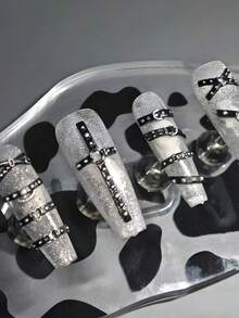 3D 矽膠美甲模具 1件裝 龐克鉚釘鏈條甜酷 Y2K 風格 個性化圖案設計 DIY 樹脂裝飾工具 美甲模具 適用於美甲沙龍與居家 DIY - 彩色 - 查看 6