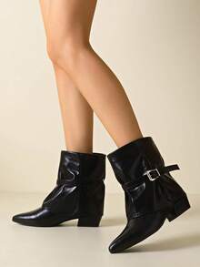 Sepatu Bot Wanita Ujung Lancip dengan Gesper, Sepatu Bot Berkuda Hak Tebal, Sepatu Bot Ankle Serbaguna Bergaya, Desain Lipit, Sepatu Bot Tanpa Tali - Hitam - View 3