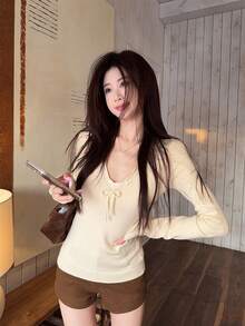 Sweet & Spicy Style Lace Trim V-Neck Fitted Base Layer Top, Women's Autumn/Winter New Bowknot Inner Layer Knit Sweater - Apricot - View 4