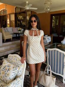 Spring/Summer New Sweet Square Neck Short Sleeve Bow Decor Short Dress Suitable For Spring/Summer Outings - White - View 2