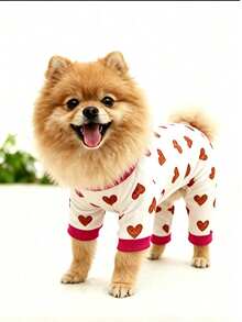 1pc New Dog Four-Corner Fleece Thickened Heart Pattern Pet Clothing Warm Outfit For Autumn/Winter - Red and White - View 3