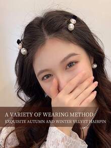 2pcs Autumn/Winter Pearl Rhinestone Velvet Hair Clips, Korean Style Versatile Bangs Clips, Minimalist Fashion Luxury Hair Accessories, Suitable For Girls Daily And Holiday Wear - Black - View 4