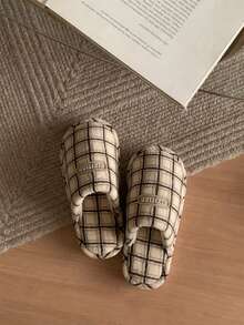 XIXITIAO Casual Color Block Plaid Slippers For Men & Women, Couples Warm Fleece Closed Toe House Shoes For Autumn Winter - Beige - View 5