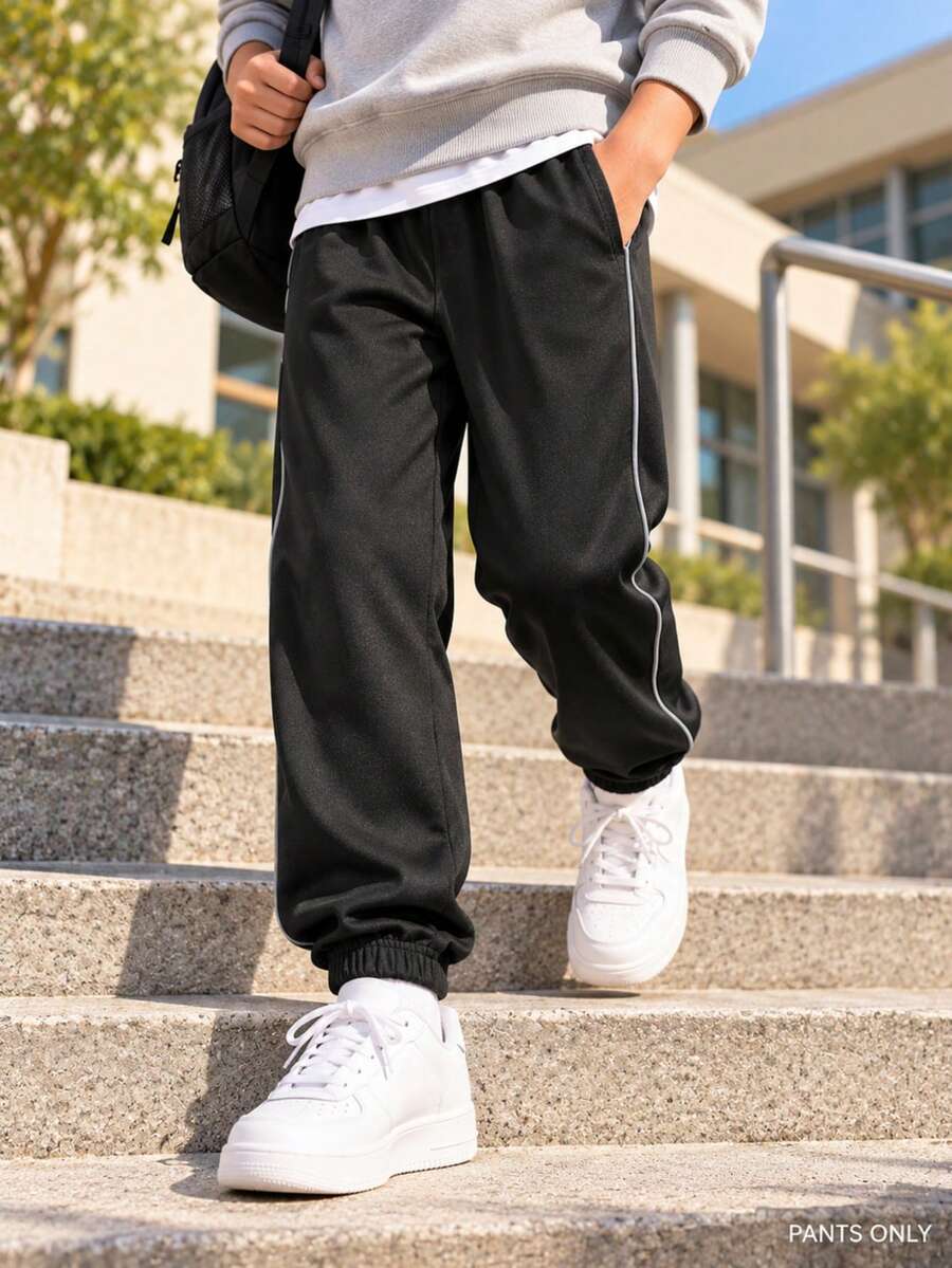 Young Boy Casual Minimalist Versatile Preppy Style Black Long Pants With Diagonal Pockets, Suitable For Vacation, Travel, Sports, School And Daily Wear - Black - View 1