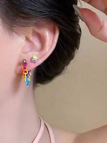 1pc 0.8mm Thin Stem 316L Stainless Steel Star Pendant Earring, Multi-Color Internal Thread Flat Back Screw Stud, Cartilage Lobe Piercing Jewelry, Women's Y2K Style Single Earring - Silver - View 2