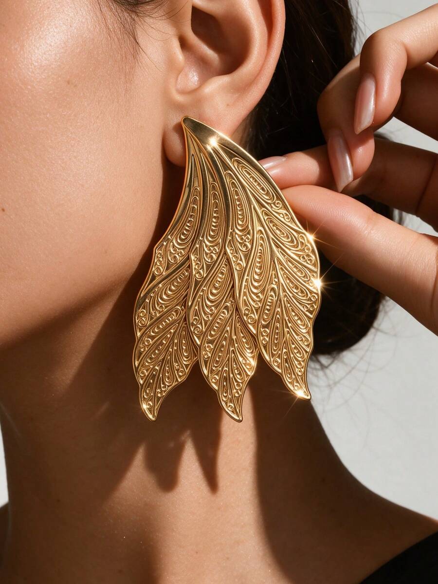 1 Pair Vintage Golden Wing Leaf Layered Earrings,Elegant Exquisite Embossed Swirl Pattern Big Statement Jewelry For Women Wedding Party Gift - Yellow Gold - View 1
