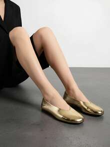 Metallic V-Cut Ballet Shoes, Plus Size Wide Fit Round Toe Slip-On Casual Shoes - Gold - View 3