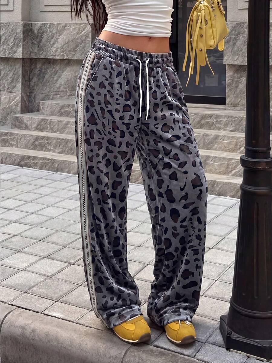 Women's Gold Velvet Loose Straight Leg Pants With Side Woven Tape Leopard Print Long Pants For Daily Casual Commute Running Workout Dating Work With Pockets Contrast Color - Black - View 1