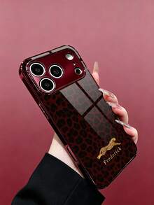 1件客製化姓名時尚手機殼，亮面豹紋深色背景搭配鍍金獵豹圖案，酒紅色電鍍邊框，高畫質玻璃殼，適用於 Apple 18ProMax/17Pro Max/16Pro/15/14 Plus/13 Pro/12 Pro Max/11/XsMax & S26Ultra/25Plus/24/23/22 & A36/A35/A33/A31/A26/A15/A13/Note20/10Pro 及其他系列機型 - 酒紅色 - 查看 3