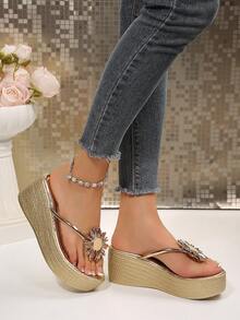 Women's Gold Metal Buckle Decor Wedge Platform Sandals, Waterproof Toe-Clip Flip Flops, Beach Vacation Daily Wear Height-Increasing Thong Sandals - Gold - View 5