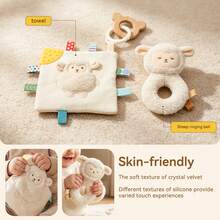 1 Set Mainan Sensorik Bayi Domba, Mainan Kerincingan Domba Plush dan Selimut Pengaman Domba dengan Gantungan Gigitan Beruang Kayu, Mainan Lembut untuk Menenangkan Bayi Baru Lahir - Aprikot - View 5