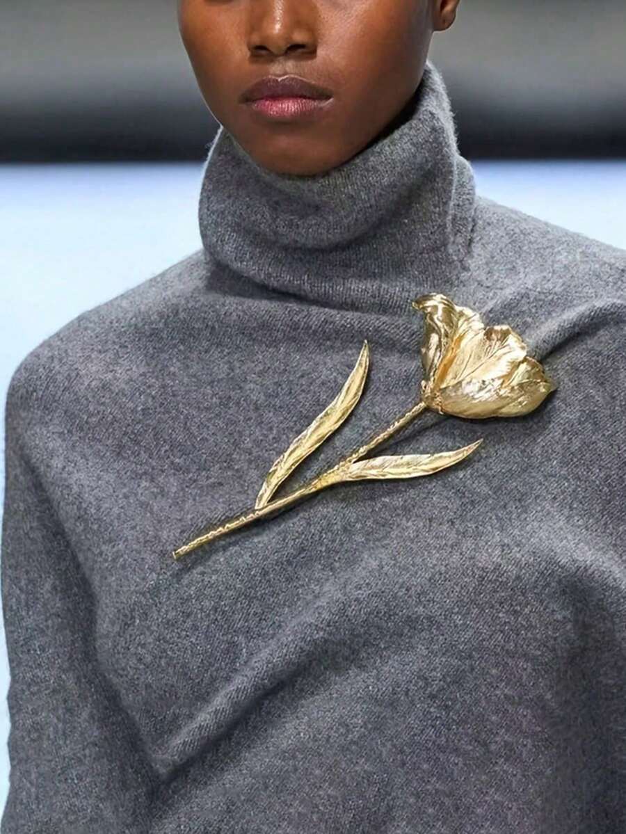 1pc Fashion Exaggerated Floral Brooch With Rhinestones - Gold - View 1