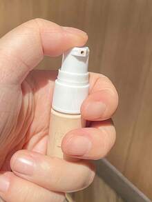 Plastic Lotion Spray Bottle With Pump Head And Nozzle, Suitable For Essence, Foundation, Skincare Sample, Convenient Portable Refillable Cosmetic Container, Ideal For Moisturizing And Product Testing - View 2