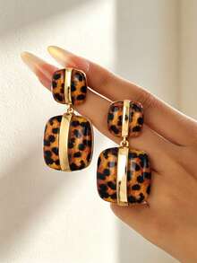 1 Pair 3D Double Layer Leopard Print Exaggerated Dangle Earrings, Gold Rim Vintage Tortoiseshell Long Earrings, Women's Wild Style Accessory - Yellow Gold - View 1