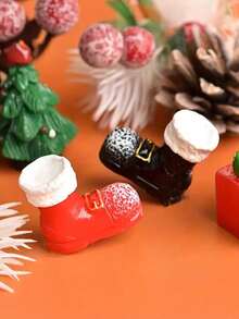 4pcs/Set Miniature Santa Claus Boot Ornaments - Small Red Black Resin Shoe Decorations Suitable For Christmas Tree, Moss Terrarium, DIY Diorama, Mini Landscaping Scenes, Tiny Tabletop Displays, Ideal Gift For Holiday Decorations, Christmas Decor - Santa Claus Boot Ornament Set - View 7