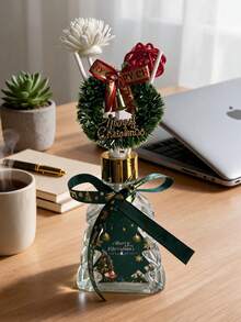 Set Hadiah Aromaterapi Liburan Natal, Diffuser Reed Tanpa Api, Pengharum Ruangan Dalam Ruangan, Botol Berbentuk Pohon Natal, Tutup Emas, Dihiasi dengan Karangan Bunga Pita Hijau dan Lonceng Emas, Pengharum Ruangan Nook Peace, Hadiah untuk Ruang Tamu - Kacapiring - View 5