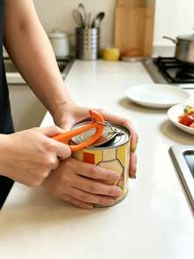 1pc Manual Can Opener, Lightweight Plastic Can Opener, Ergonomic Handle, Non-Slip, Portable Design, Suitable For Camping, Picnic, BBQ, Family Dinner, Restaurant, Christmas Party, Home Kitchen Utensils - View 3