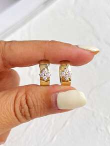 1 Pair Moissanite Earrings: Minimalist Elegant Clover Earrings, Suitable For Women's Daily Wear And Attending Parties - Four-leaf Clover Mozzarella Earrings - View 2