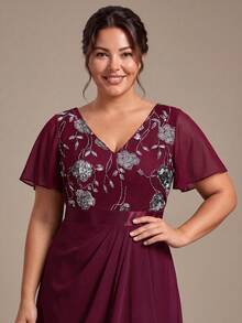 Plus Size Autumn Elegant V-Neck Sequin Chiffon Patchwork Asymmetric Ruffle Hem Burgundy Formal Bridesmaid/Mother Of The Bride Wedding Dress - Burgundy - View 6