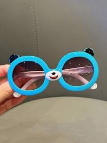 1 Pair Kids Fashion Glasses, Suitable For 3-12 Years Old Boys And Girls, Versatile Style, Personalized Photo Posing, Comfortable And Ultra-Lightweight - Multicolor - View 3