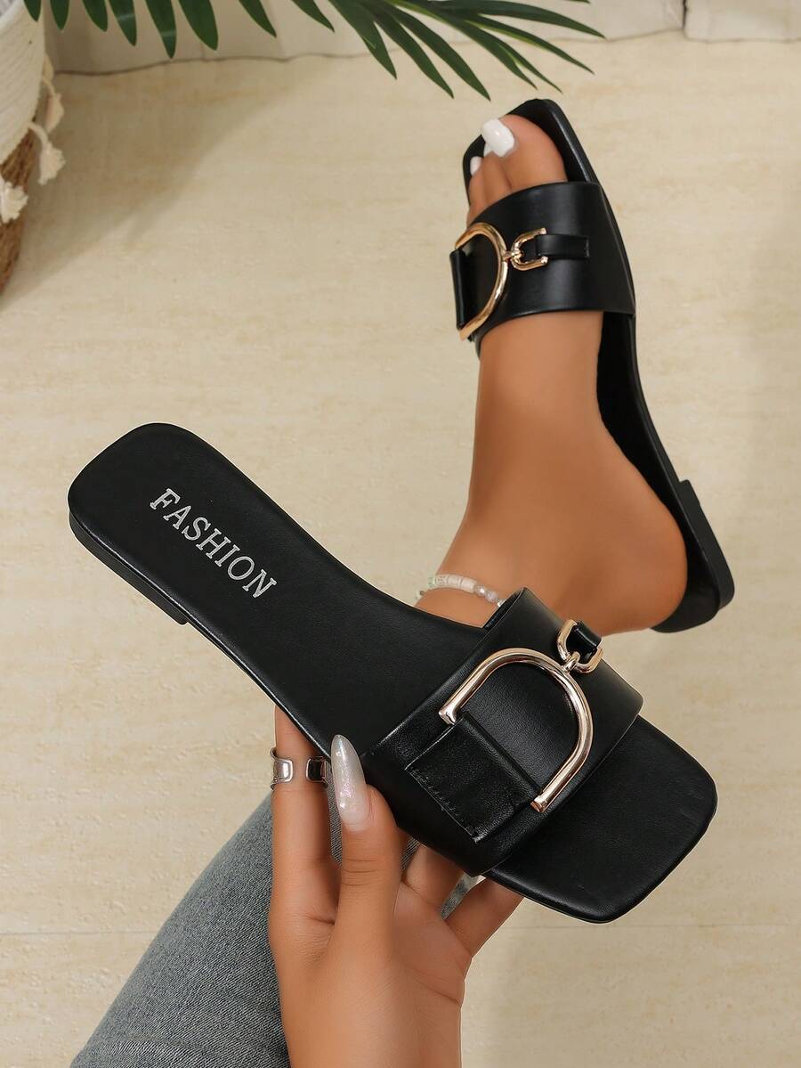 2026 Summer Hot-Selling Women's Flat Sandals, European And American Style, Fashionable Transparent Design, Plus Size Flat Square Toe, Open Toe, Non-Slip, Comfortable Minimalist, Versatile For Beach, Home, Outdoor, Countryside, Casual And Vacation - Black - View 1