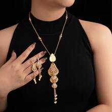 1 Set 3pcs Elegant Vintage Teardrop Laser Rose Hollow Filigree Tassel 18K Gold Plated Champagne Color Necklace & Earrings Jewelry Set, Suitable For Bride Wedding Evening Party Dress Engagement High-End Jewelry, Gorgeous Women's Wedding Wear + Gift Choice - Champagne - View 2