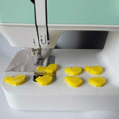 1 Set 3Pcs/4pcs Sewing Machine Hemming Presser Foot Tool Kit, Sewing Hemming Auxiliary Tool, Sleeve Waistband Collar Seam Joiner, Sewing Machine Accessories Hemming Roller, Hemming Splicing Tool, Edge Binding Tool, Edge Puller, Suitable For Sewing/Handicrafts/Fabric Enthusiasts, Gift For Tailors And Sewing Lovers, Multiple Sizes 3mm-20mm,