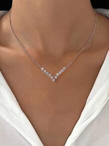 1pc Elegant Cubic Zirconia Pendant Necklace, Exquisite Women's Gift, Suitable For Birthday, Party, Holiday - V-shape - View 3