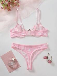 1 Set Sweet Sexy Neckline Contrast Lace Trim Underwire Bra And Thong Panty Lingerie Set For Women - Multicolor - View 2