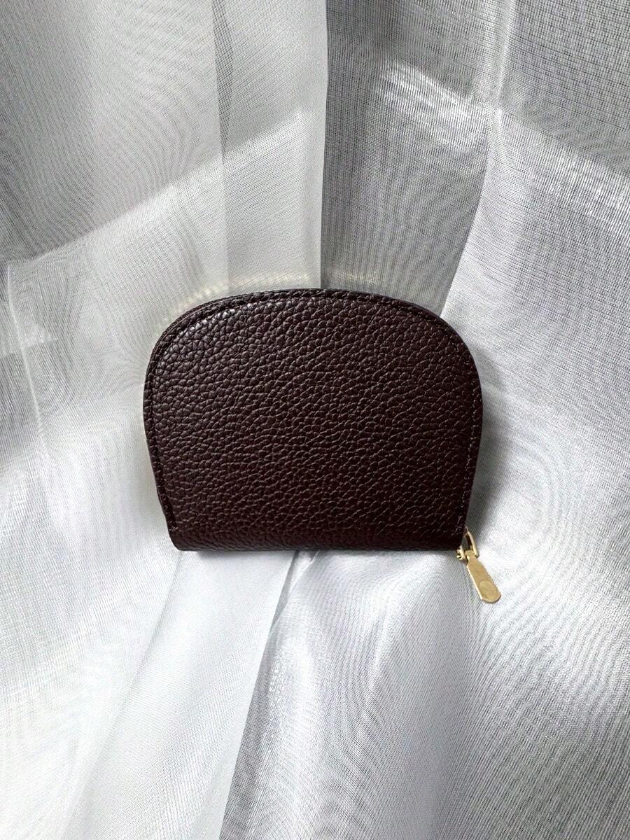 Shiseido Portable Lightweight Travel Makeup Bag With Dust-Proof Zipper, Suitable For Weekend Trips And Daily Carry, Thoughtful Holiday Gift - Coffee Brown - View 1