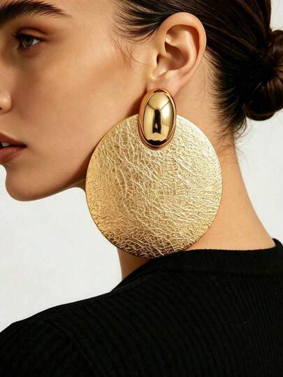 1 Pair New Personalized European & American Round Disc Exaggerated Elegant Fashion Earrings