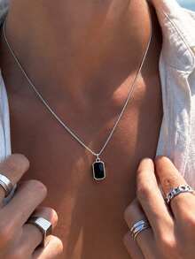 1pc Fashionable Minimalist Black Geometric Pendant Necklace, Box Chain Necklace, Casual Style Accessory, Ideal Gift For Men, Unisex - Silver - View 1