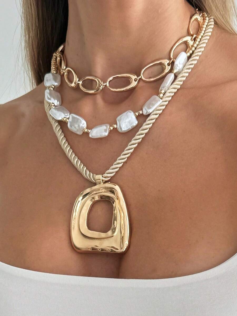 3pcs/Set Hollow Square Pendant Necklace, Asymmetric CCB Pearl Collarbone Chain, Vintage Style Women's Necklace, Suitable For Daily Wear And Party Occasions - Multicolor - View 1