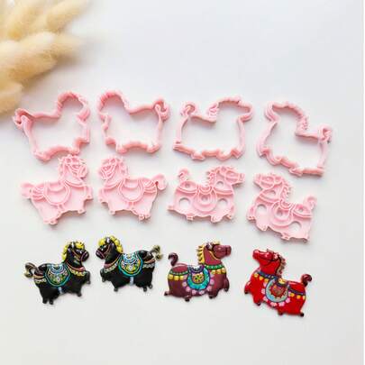 Folk Traditional Horse Theme Polymer Clay Cutting Molds, Multiple Traditional Painted Auspicious Wooden Horse Shaped Clay Cutting Molds, DIY Handmade Earring Pendant Brooch Making Tools, Compatible With Polymer Clay, 3D Printing Process, Clean Cut, Handmade Jewelry Floral DIY Craft Accessories, 3D Printing Process, Clean Cut, Handmade Jewelry Floral DIY Craft Accessories