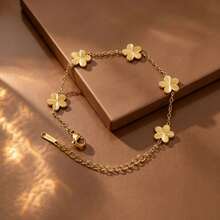 18K Gold Plated Stainless Steel Five-Leaf Clover Bracelet, Laser Engraved Flower Adjustable Chain Bangle, Minimalist Layering Daily Fashion Accessory Gift For Women - Gold - View 3