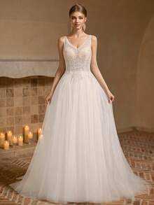 Bridal Wedding Dress, V-Neck Lace Tulle A-Line Long Gown, Ethereal Romantic Ball Gown, Suitable For Wedding Guests And Formal Evening Events - White - View 5