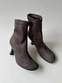 Square Toe Elastic Slim Boots 2025 New Autumn/Winter French Vintage Commute Elegant Fashion Versatile Soft Sole Boots - Grey - View 2