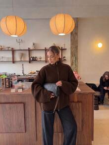 Senya 女款寬鬆針織拉鍊開襟衫，優雅翻領純色長袖毛衣外套，極簡休閒秋冬穿搭 - 咖啡棕 - 查看 8