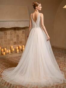 Bridal Wedding Dress, V-Neck Lace Tulle A-Line Long Gown, Ethereal Romantic Ball Gown, Suitable For Wedding Guests And Formal Evening Events - White - View 2