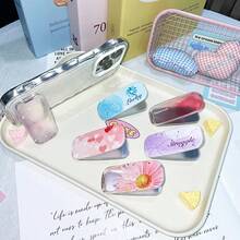 1pc Flower Heart Makeup Mirror Stand, Horizontal & Vertical Dual-Use Desktop Phone Stand - Multicolor - View 2