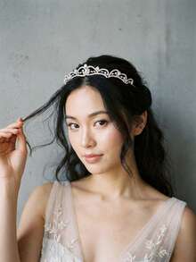 新娘婚禮閃亮水鑽小皇冠髮箍，銀色合金鏤空花卉髮冠，伴娘生日派對晚宴公主髮飾 - 銀色 - 查看 9