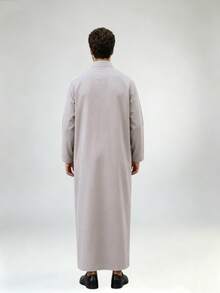 1件淺灰色男士傳統長袍，阿拉伯服飾，Kosa部落，非洲傳統服裝，男士Kurta長裙，適用於齋月、開齋節、婚禮及日常穿著 - 銀色 - 查看 4