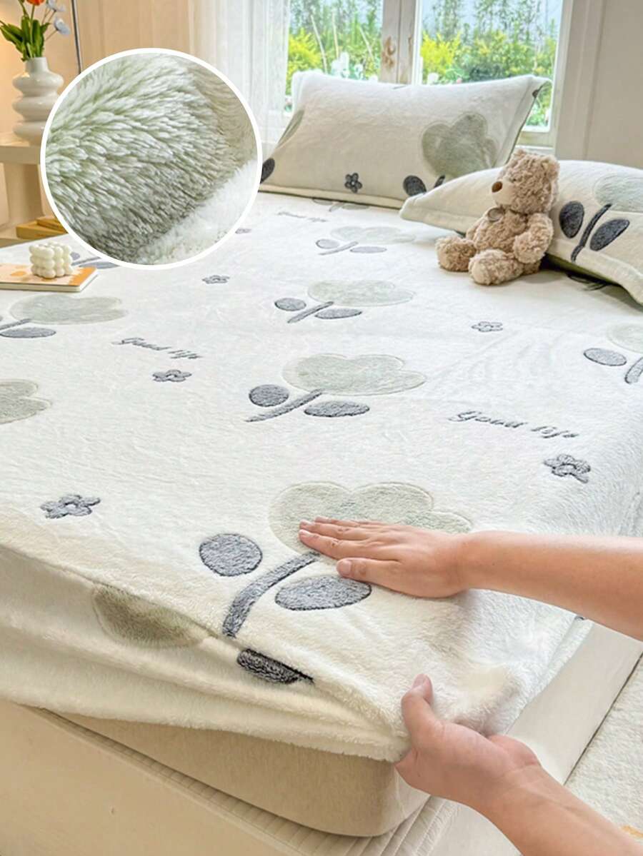 Autumn/Winter Thermal Lined Thickened 3 Pieces Bedding Set, Soft Comfortable Warm Bedding For Home Decor, Suitable For Bed, Sofa, Office, Room Decoration, Dorm, Machine Washable - Beige - View 1