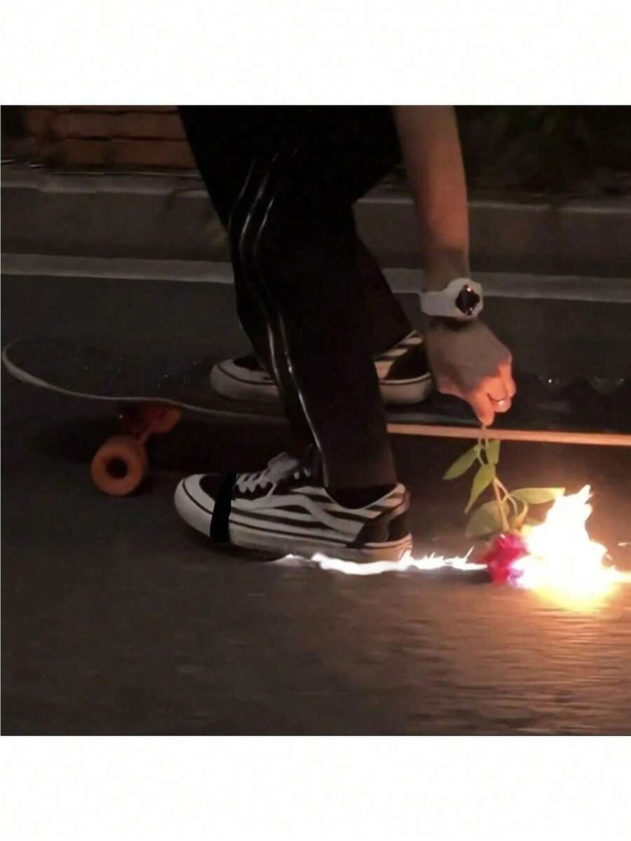 Very Cool Anti-Slip Foot Brake Accessory, Skateboard, Electric Scooter, Motorcycle, Performance Prop, Friction Can Produce Many Gorgeous Sparks, Suitable For Night Stunts And Party Use, Halloween, Christmas Gift