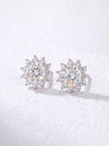 1pc Moissanite Earrings Romantic 0.5ct Sunflower Studs, Suitable For Women's Daily Wear And Party - Sunflower Moissanite Earrings - View 2