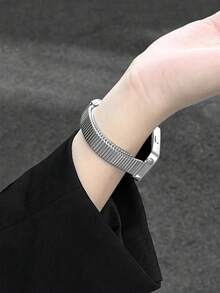 1pc Women's Bamboo Knot Metal Buckle Watch Band, Compatible With Huawei Band 8/9/10/11/11Pro/NFC Series Wristband - Silver - View 3